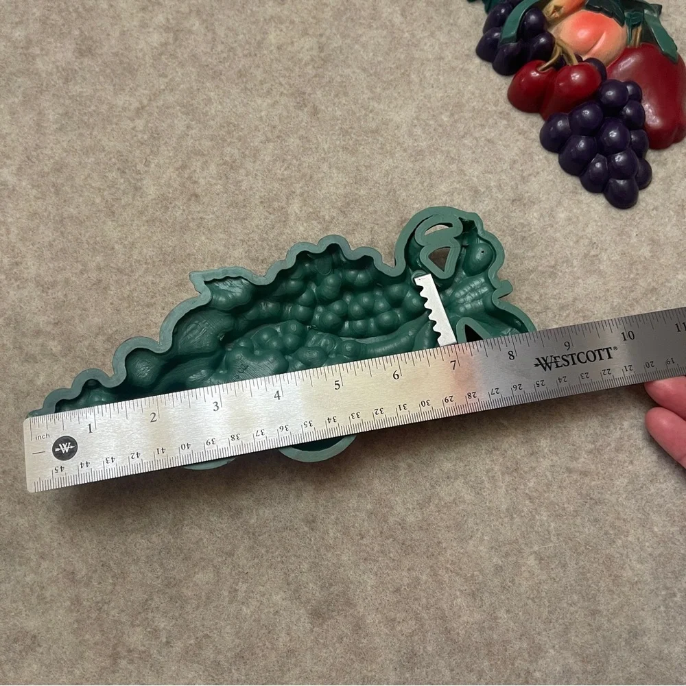 Vintage 90’s Burnwood Home Interior MCM Retro Set of 2 Fruit Wall Decor Plaques
